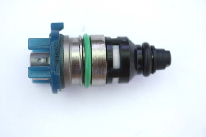 KL0113250, 2390, 54218101, Mazda, Remanufactured fuel injectors.
